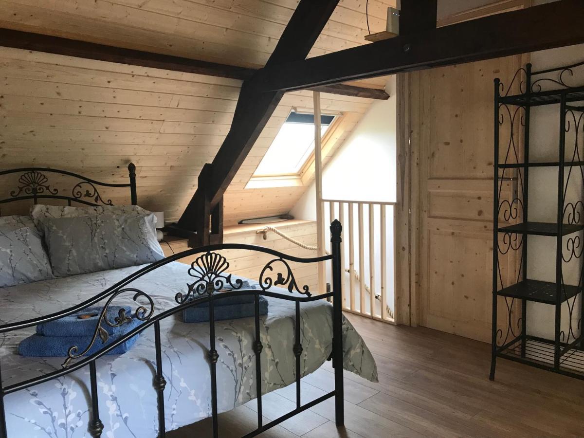 Ferme De Noyes Cottage Sourdeval 外观 照片