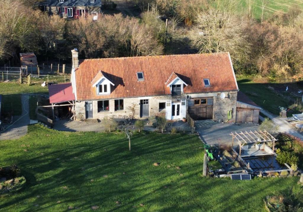 Ferme De Noyes Cottage Sourdeval 外观 照片