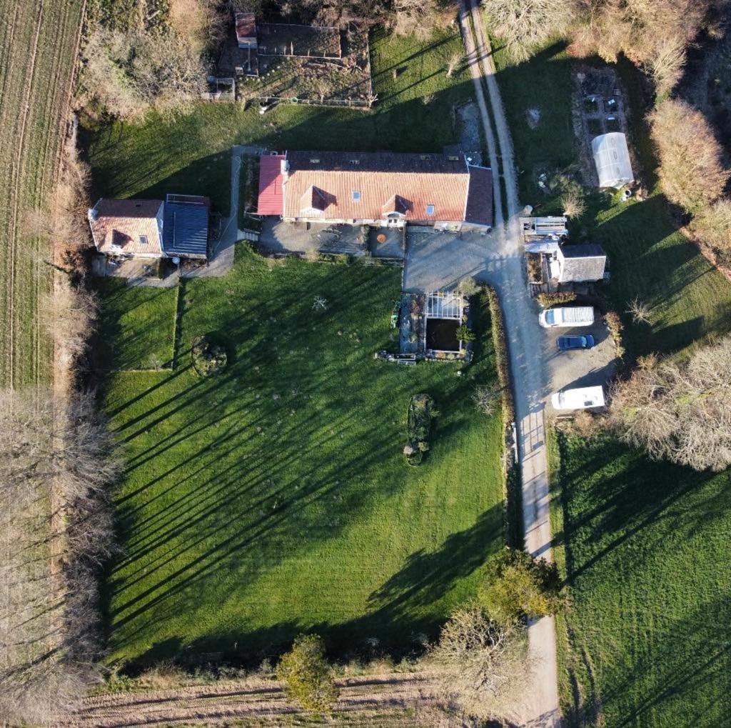 Ferme De Noyes Cottage Sourdeval 外观 照片